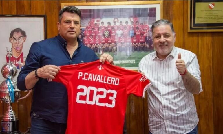 Pablo Cavallero firmó contrato como Director Deportivo de Independiente
