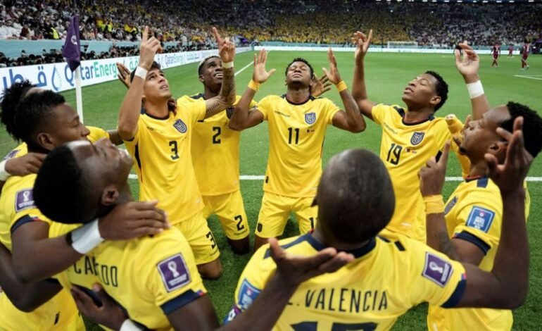 Con dos de Enner Valencia, Ecuador superó a Qatar en el primer partido del Mundial