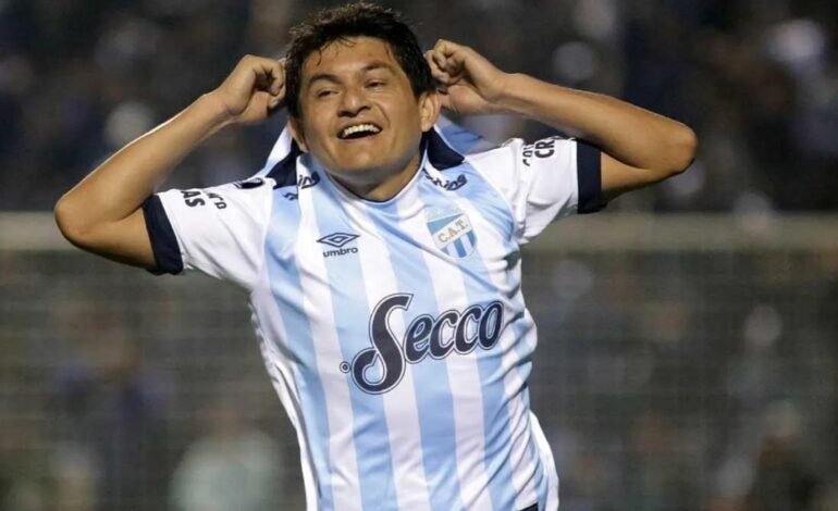 Pusineri habló de la chance de contar con Pulga Rodríguez en Atlético Tucumán