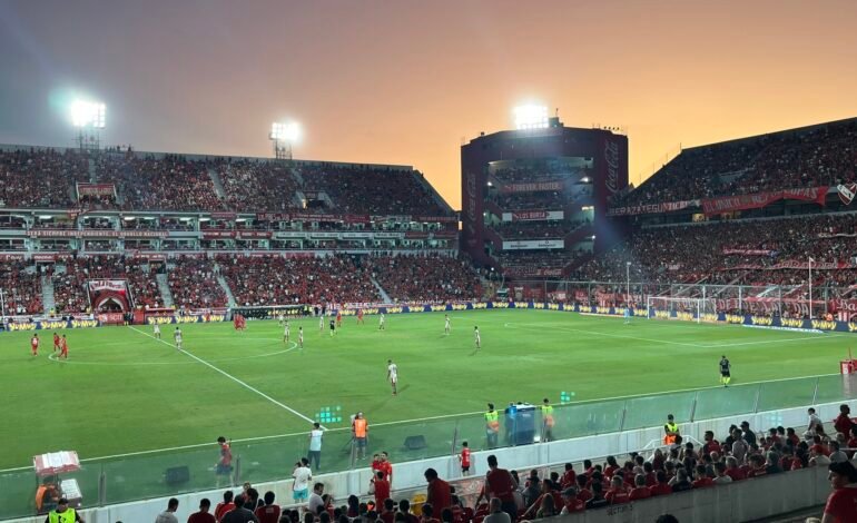 Final en Avellaneda: Independiente y Colón igualaron 2-2