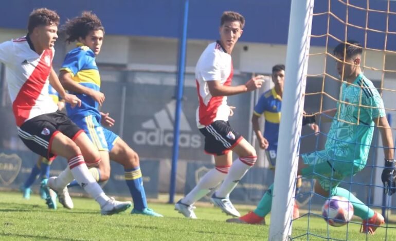 River: Santino, el hijo de Marcelo Gallardo, le hizo un gol a Boca en el Superclásico de 6ta. en inferiores