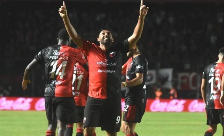 Ricardo Zielinski quiere a Wanchope Ábila en Independiente