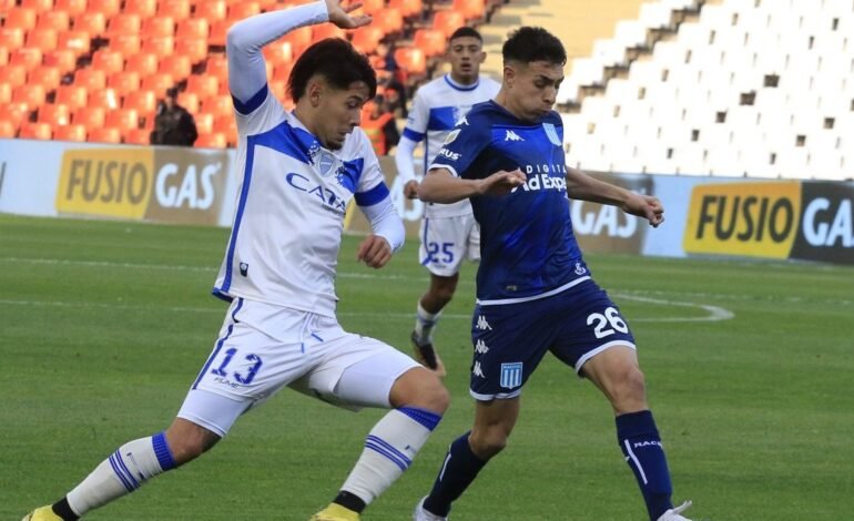 Racing empató en el final del partido ante Godoy Cruz y sigue como líder de la Zona B