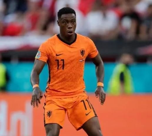 Las TREMENDAS condiciones en las que vive el futbolista neerlandés Quincy Promes en la cárcel de Dubai