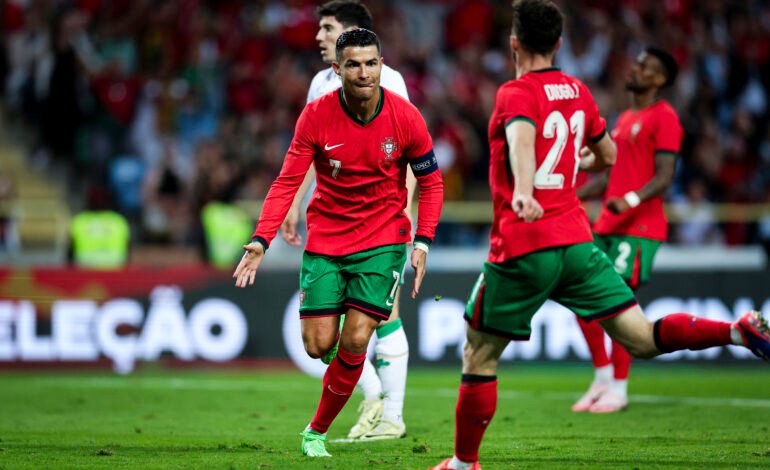 Cristiano Ronaldo brilló en la victoria de Portugal sobre Irlanda previo a la Eurocopa