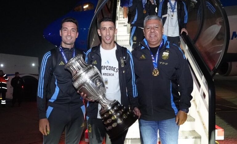 Con Di María a la cabeza, la Selección trajo la Copa América a Argentina