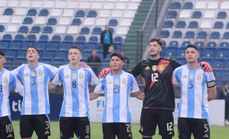 Lautaro Vargas fue desde el arranque en la victoria de la Selección sub 20 frente a Paraguay