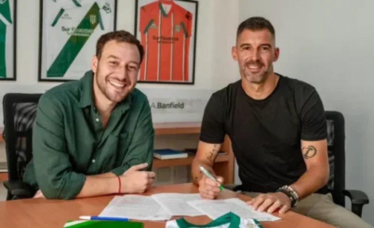 Mariano Andújar, nuevo mánager de Banfield: “Todos las ligas deberían tener descensos”.