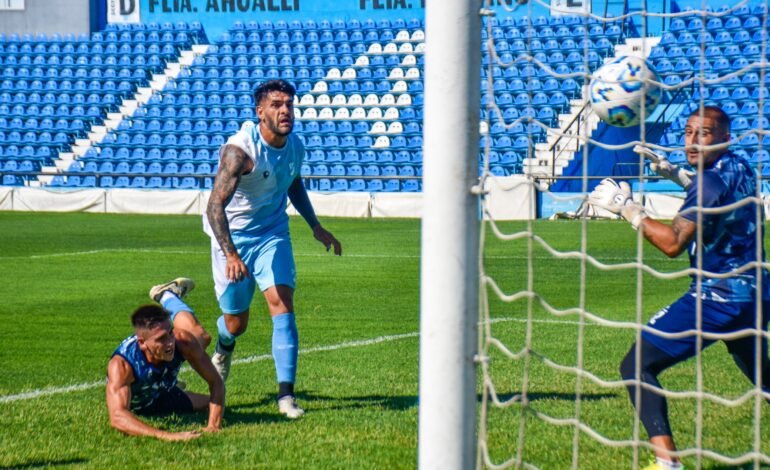 Temperley, próximo rival de Colón, ganó un amistoso con gol de Toledo