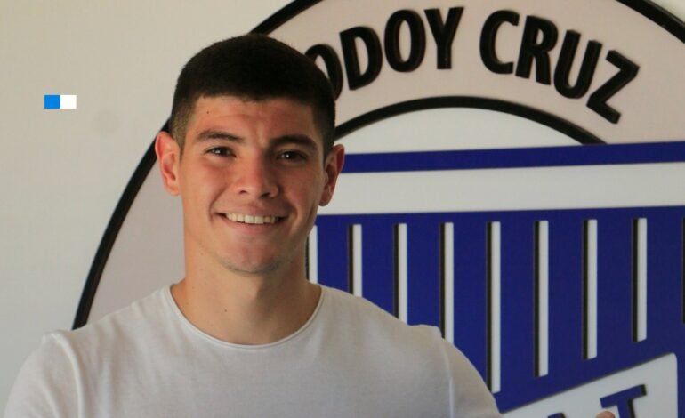 Leandro Quiroz fue anunciado como nuevo jugador de Godoy Cruz