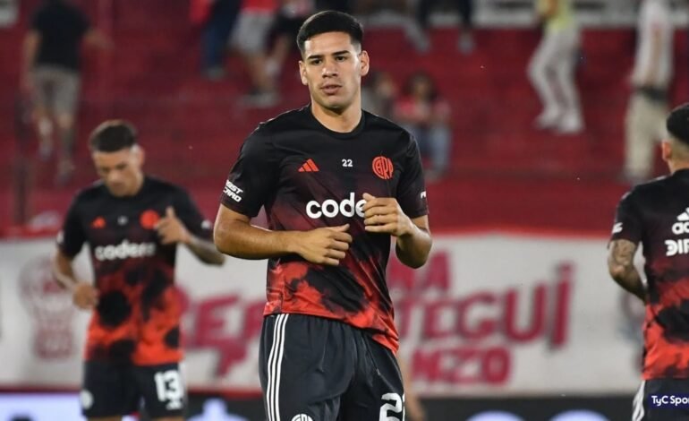 Unión acordó con River la llegada de Daniel Zabala