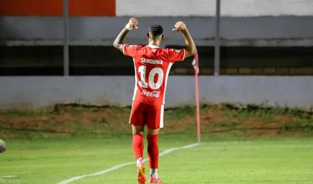 Colón espera por la llegada de Jorge Luis Sanguina