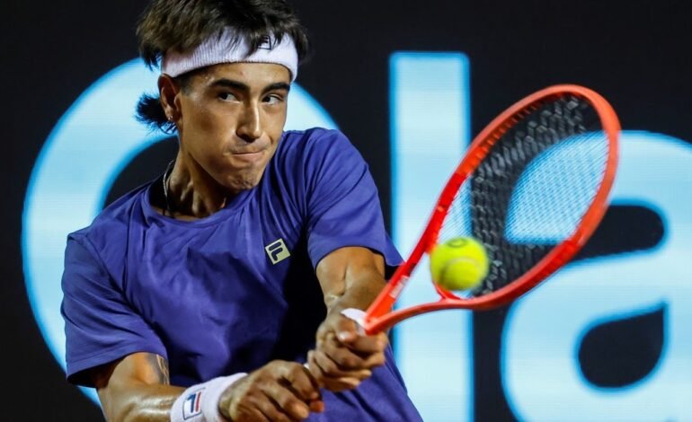 ¡BOMBAZO! Comesaña eliminó a Zverev del ATP 500 de Río