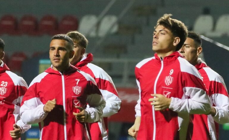 Unión ya está en Ecuador para enfrentar a Mushuc Runa