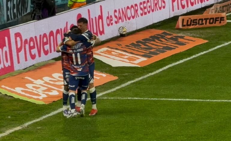 Unión derrotó a Racing por 3 a 2 en el Cilindro | Reviví el minuto a minuto en SDF