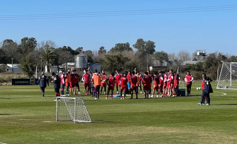 Sin fútbol oficial, Unión jugó un amistoso contra 9 de Julio de Rafaela y lo goleó en ambos partidos