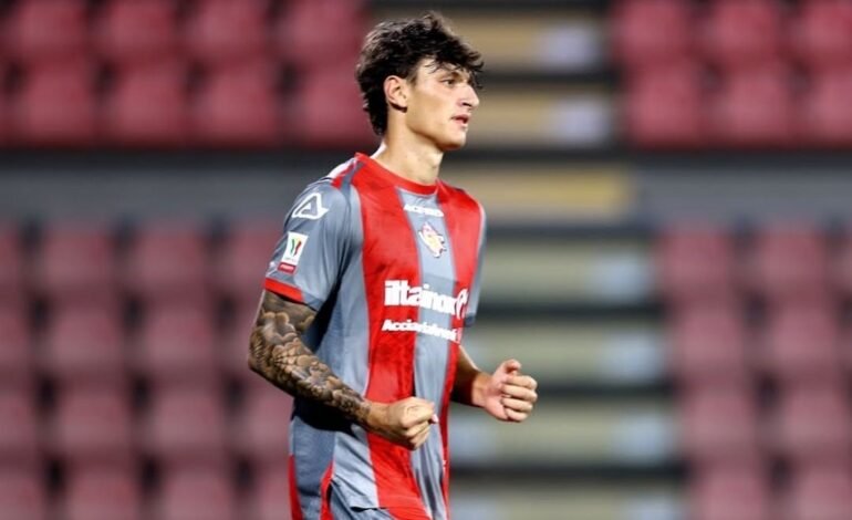 El bisnieto del dictador Mussolini debutó en la Serie A con Cremonese