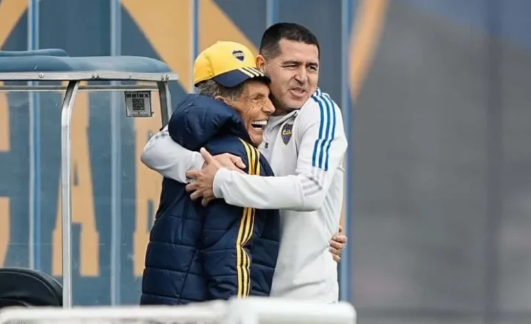 Riquelme evit hablar de la situacin de Russo y solo lo elogi por su  trabajo en Boca ES UN GENIO  Santa Fe Deportivo
