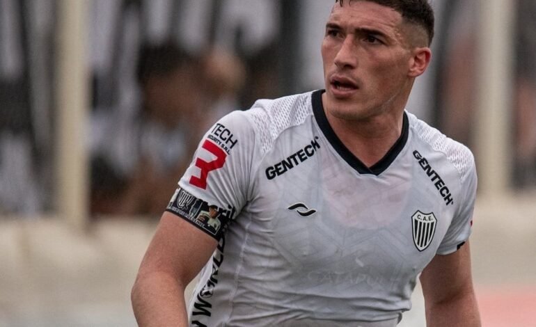 INFORMACIÓN EXCLUSIVA: Delfor Minervino sería el lateral derecho de Colón pero lo quiere Jujuy