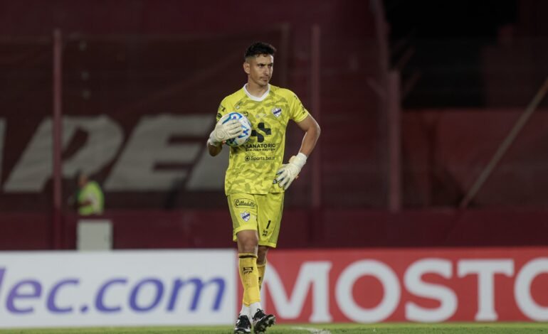 Midland dio el BATACAZO tras vencer al «Bicho» por penales y avanzó a 16avos de final de la Copa Argentina