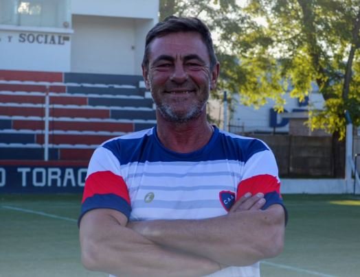 Americano presentó oficialmente a Eduardo Magnín como nuevo entrenador para la temporada 2026