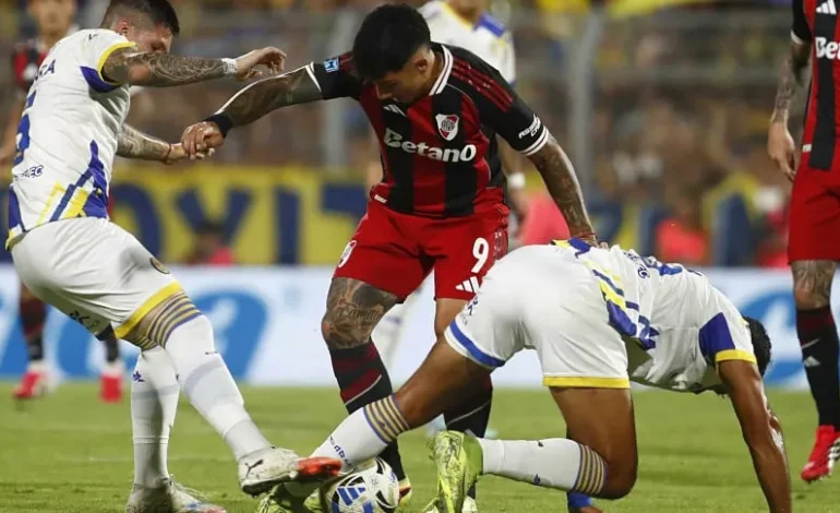  Se confirmó lo peor en River: Sebastián Driussi sufrió un nuevo desgarro