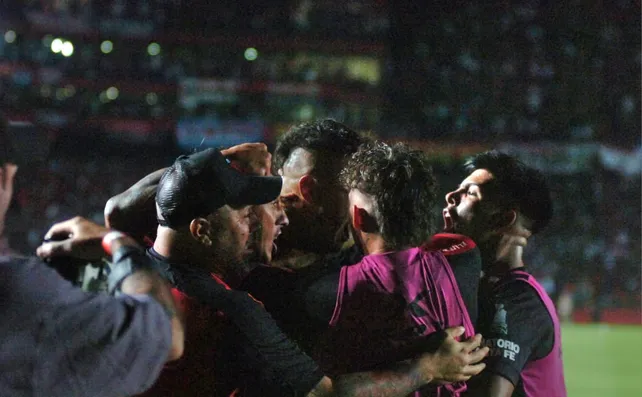 Colón ganó un punto: Estaba muy complicado pero logró igualar 1-1 con Ferro