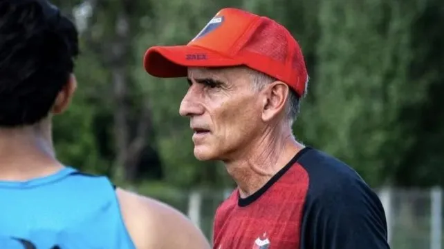 Alejandro Russo, DT de la Reserva de Colón: «Es un equipo EN CRECIMIENTO»