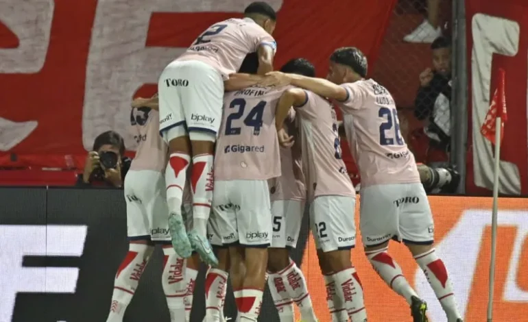 EN VIVO: Unión se florea en Avellaneda y le gana 3 a 1 a Independiente