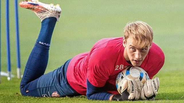 La inhibición IMPOSIBILITA a Unión a sumar un reemplazo para Gomes Gerth