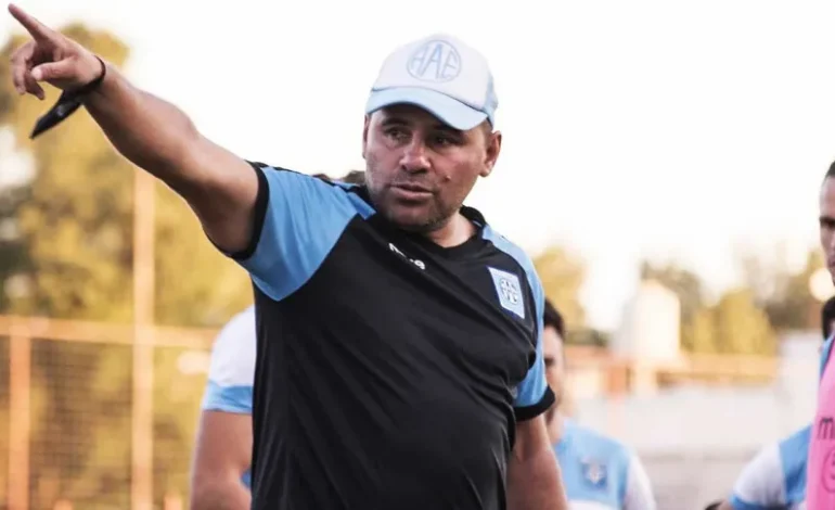 Gerardo Acuña, DT de Estudiantes de Río Cuarto: «Ante River será el PARTIDO MÁS IMPORTANTE DE MI VIDA»