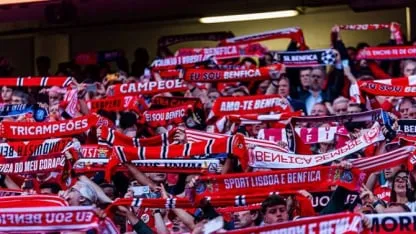 UEFA sancionó a Benfica por racismo de sus hinchas ante Real Madrid