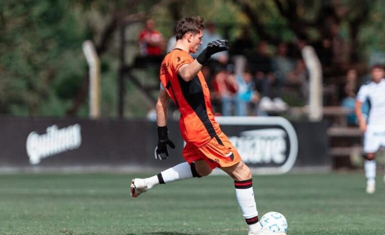 Los pibes de Colón reciben a Independiente: horario, árbitros y DÓNDE VER el partido en vivo