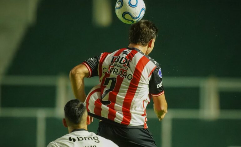 Con uno menos, Barracas empató sin goles frente a Vasco Da Gama