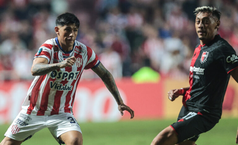 NOCHE roja y NEGRA en el 15 de Abril, la Lepra ahora lo gana 3-1: MINUTO A MINUTO