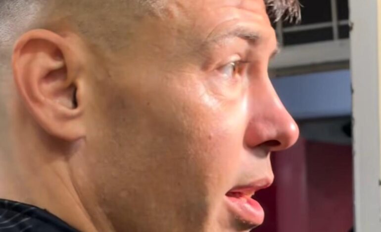 «Merecimos ganar con uno menos»: El análisis de Lértora sobre el empate y el respaldo a Matías Godoy.