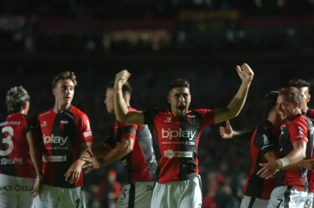 Así fue el minuto a minuto de la goleada de Colón ante San Miguel por 3 a 0