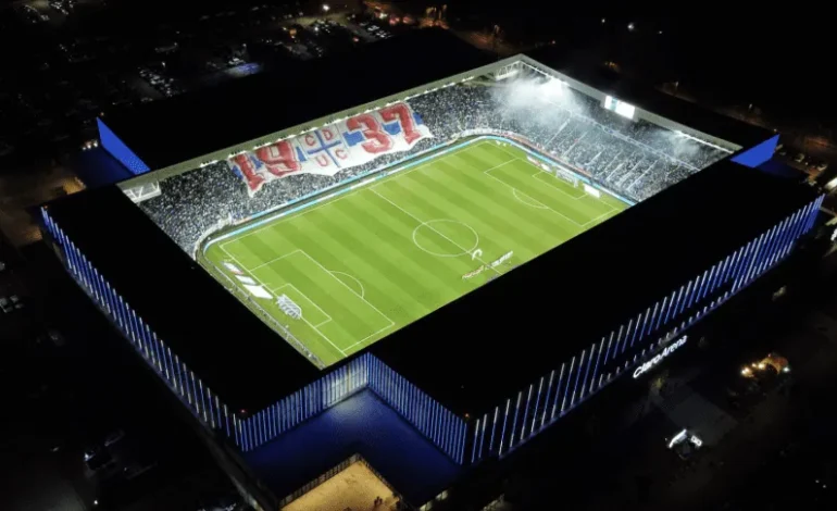  Universidad Católica, TAJANTE ante la presencia de hinchas de Boca: no venderá entradas