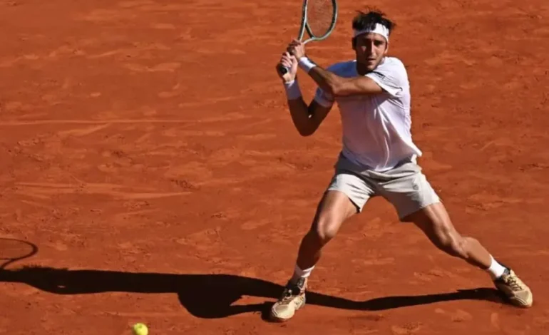 Golpe inesperado: Etcheverry no pudo con Borges y se despidió de Barcelona