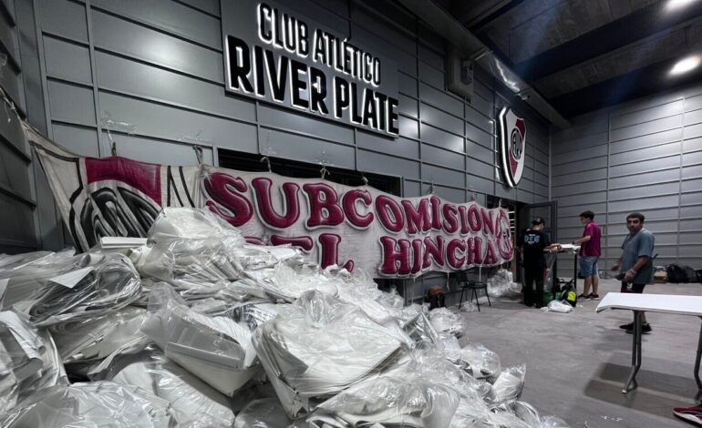 El plan de River para recibir a Boca con ¡50 TONELADAS! de papelitos