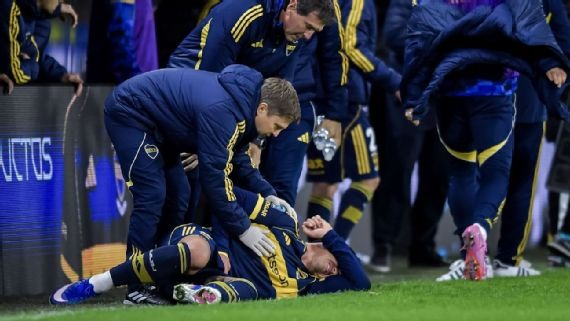 Malas noticias para Boca: Adam Bareiro no pudo seguir en cancha ante Huracán por lesión