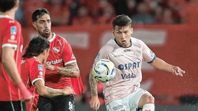 Unión vs Independiente con 2 horarios tentativos para el choque de Copa Argentina 19 o 21hs