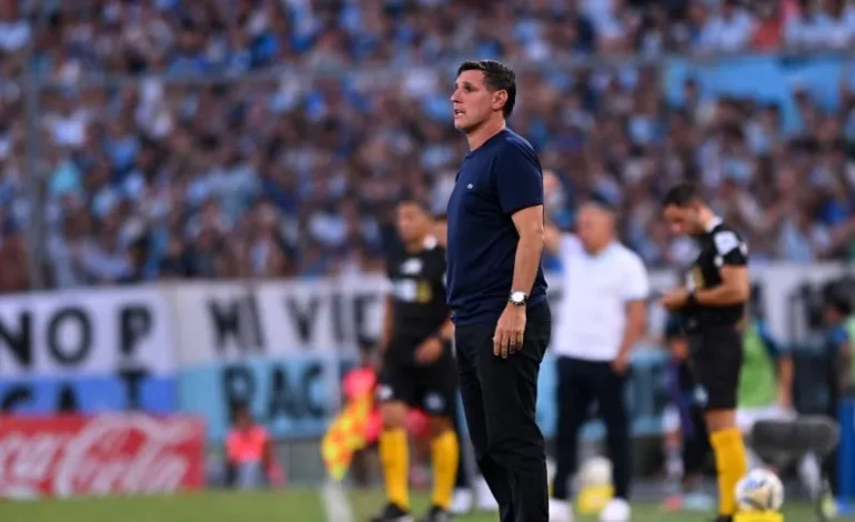 Racing apunta a Nico Diez como nuevo DT